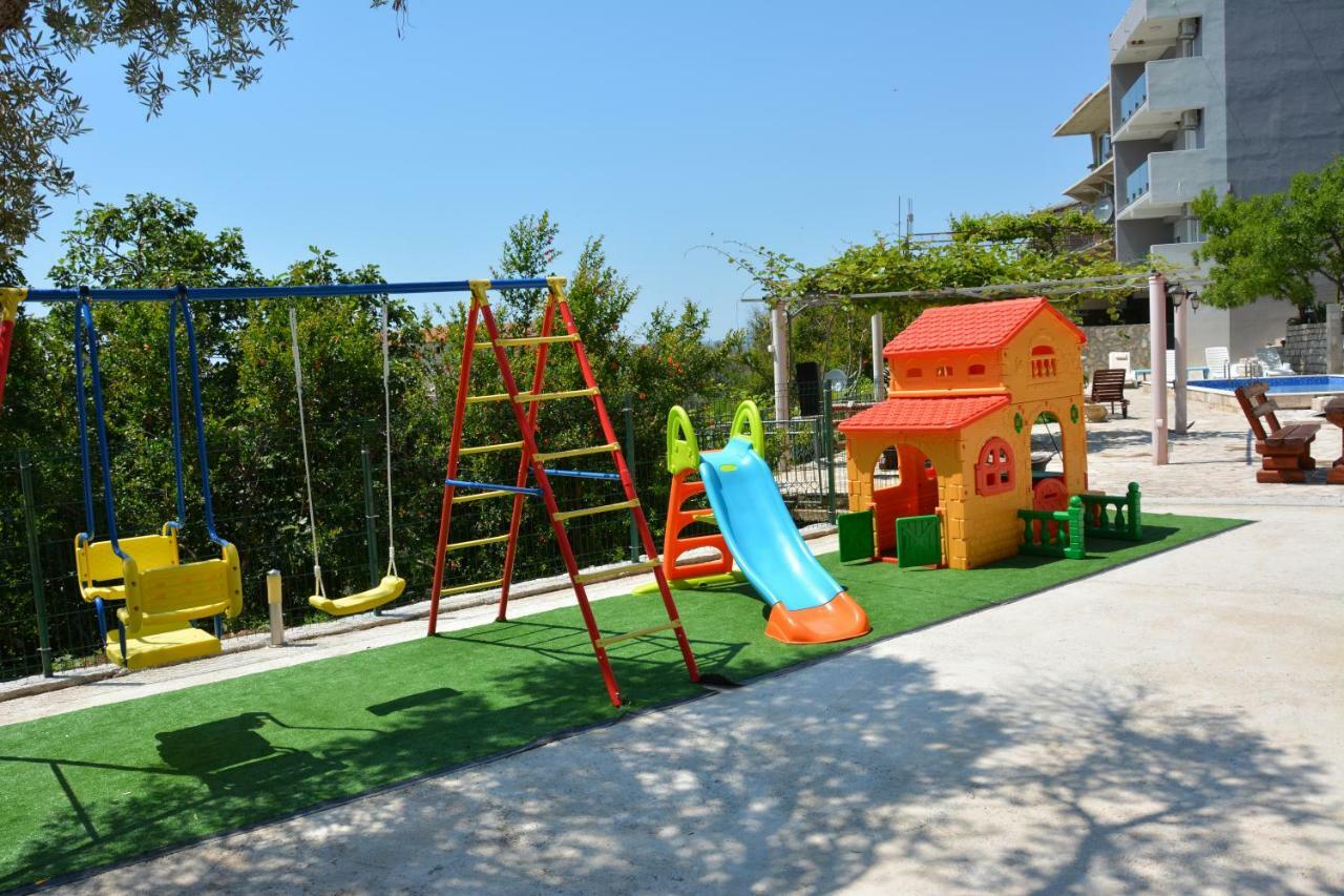 Apartments Djedovic 2 Petrovac Exterior photo